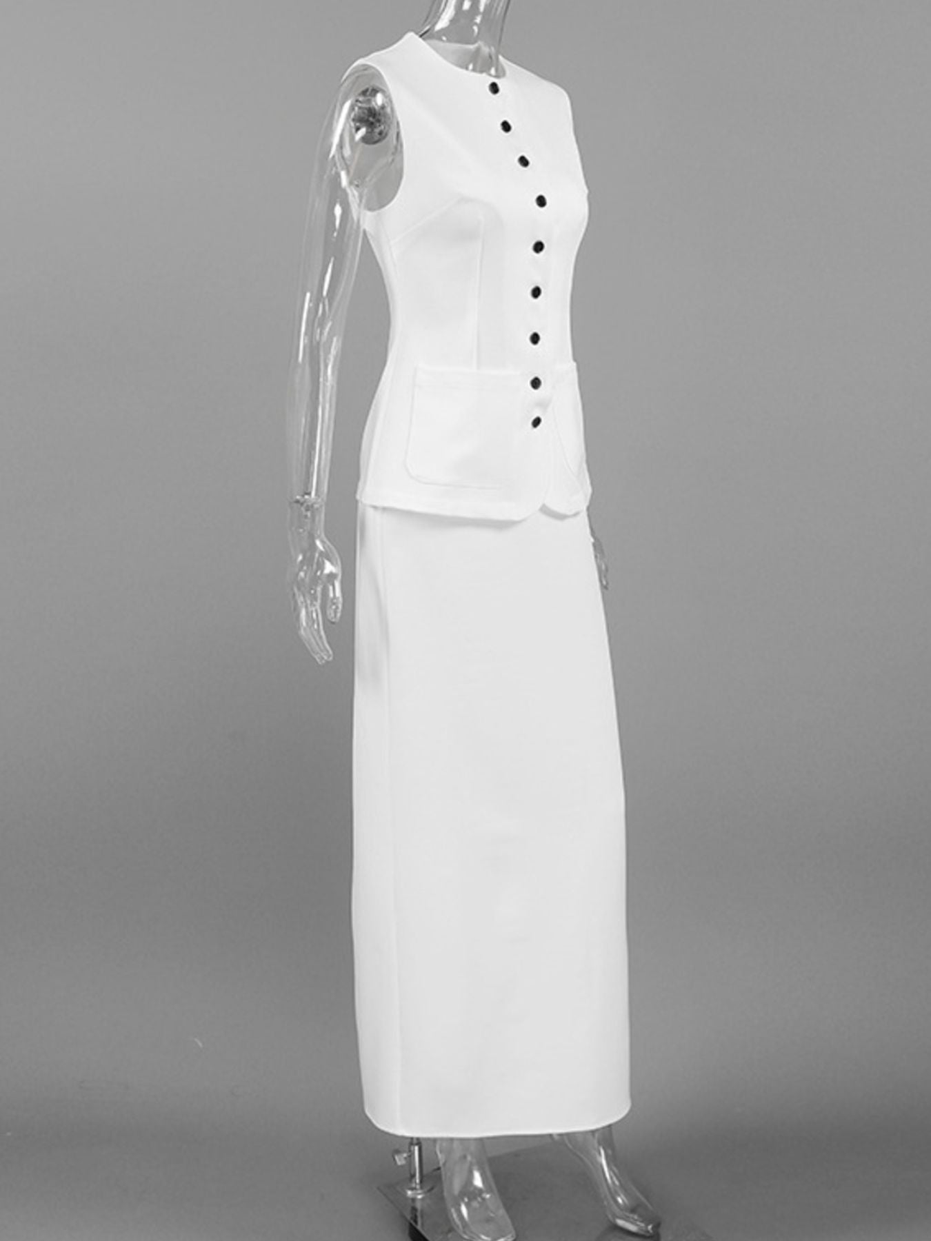 cbb9f881-3ce4-4a84-9244-0ef24125203a-Max